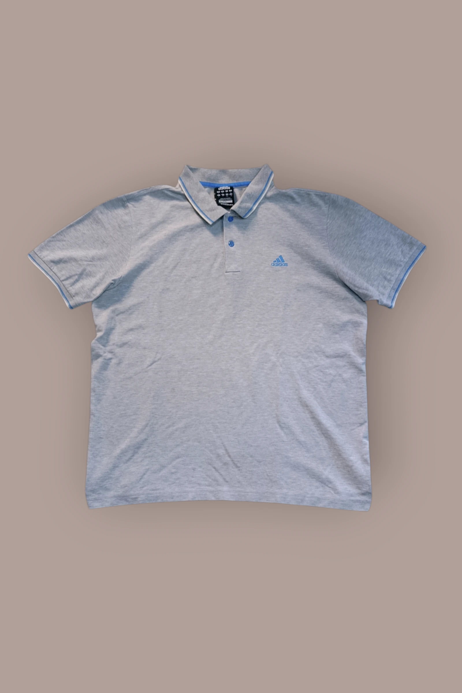 | Polo Adidas Hombre | Color Gris | Cuello Tipeado | Manga Corta | Deportivo Casual | Talla L |